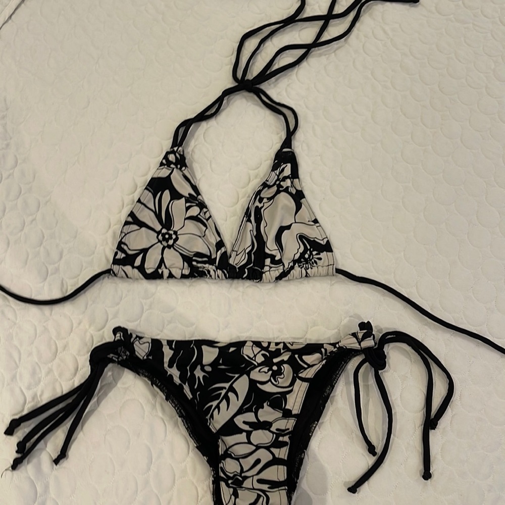 Women size small black and white Custom made bikini set triangle top and bottom